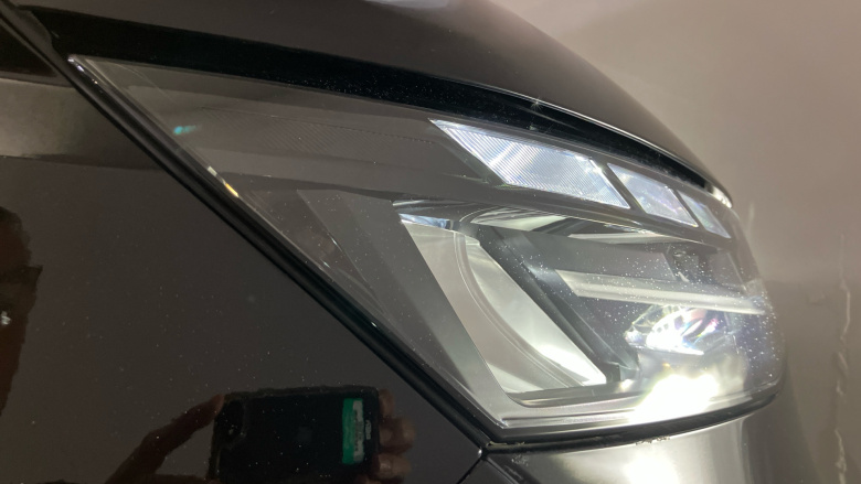 Volkswagen Multivan 2.0 TDI Life 5dr DSG Diesel Estate